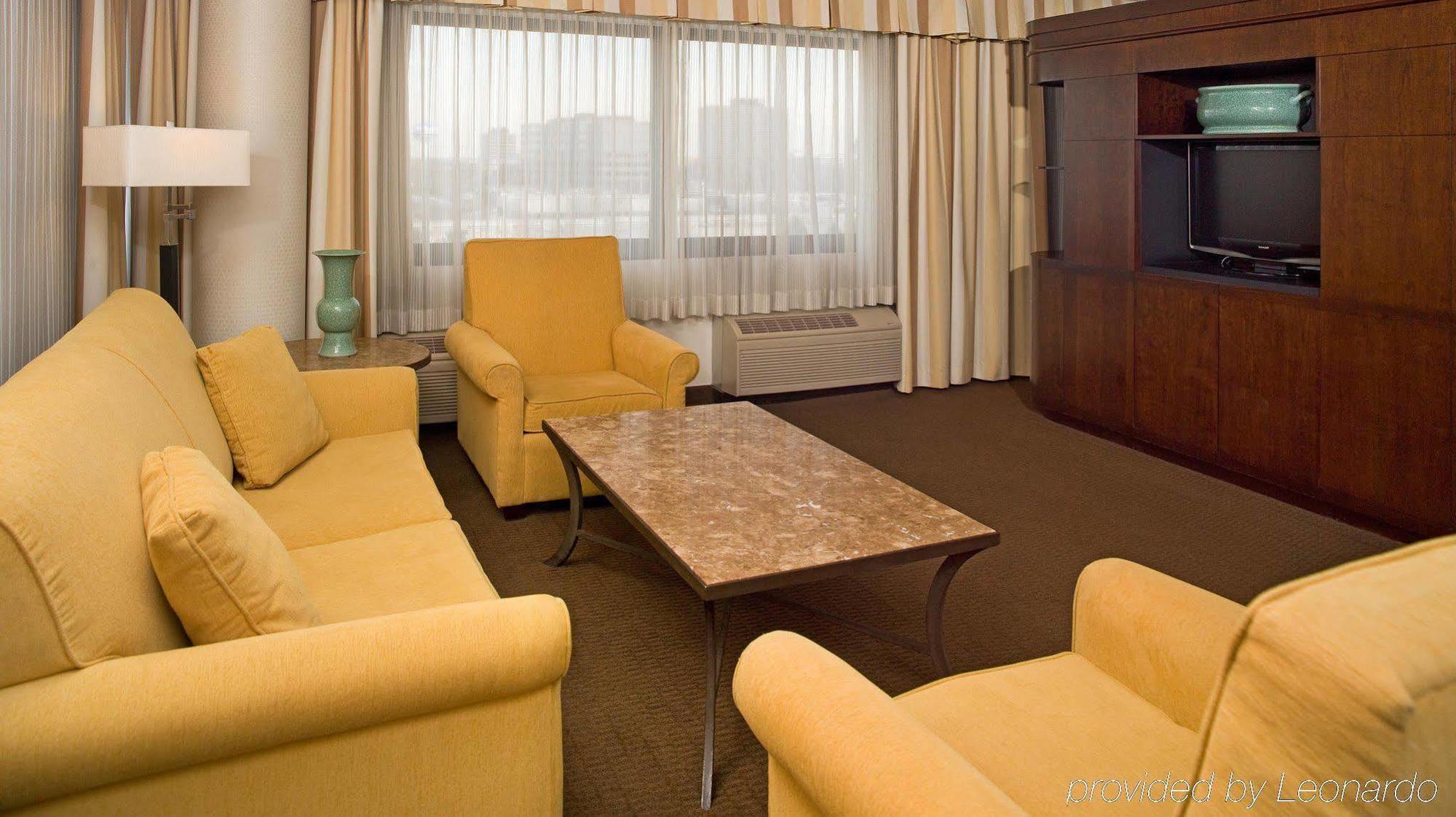 Doubletree By Hilton Chicago Schaumburg Hotel Buitenkant foto